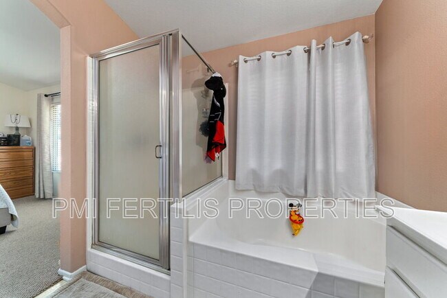 Building Photo - 7215 New Mexico Ct