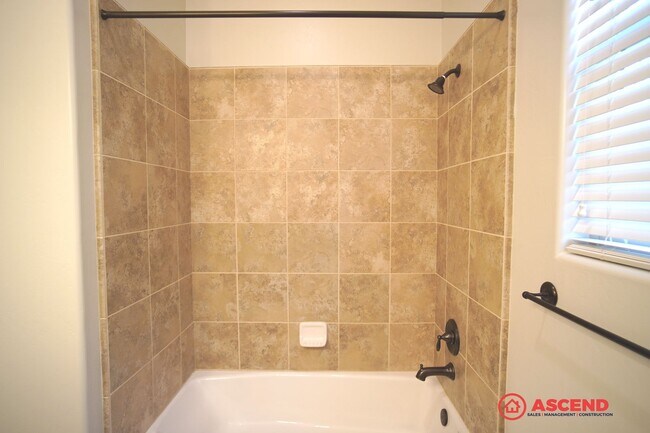 Building Photo - Breathtaking Home Off Calloway and Snow Rd!