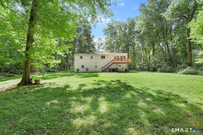 Building Photo - 122 Deforest Rd