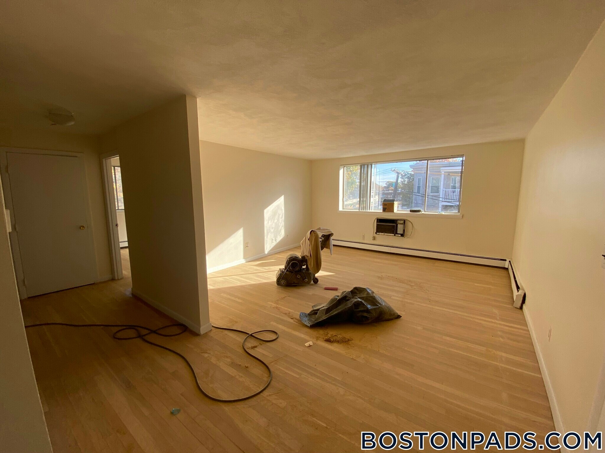 Building Photo - 88 Gardner St