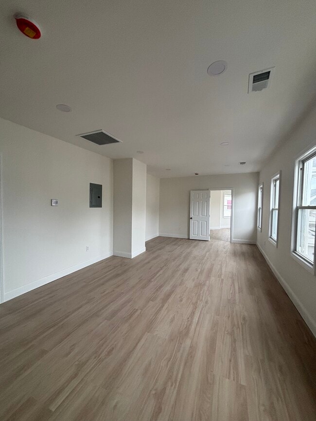 Building Photo - 5 McGurk St