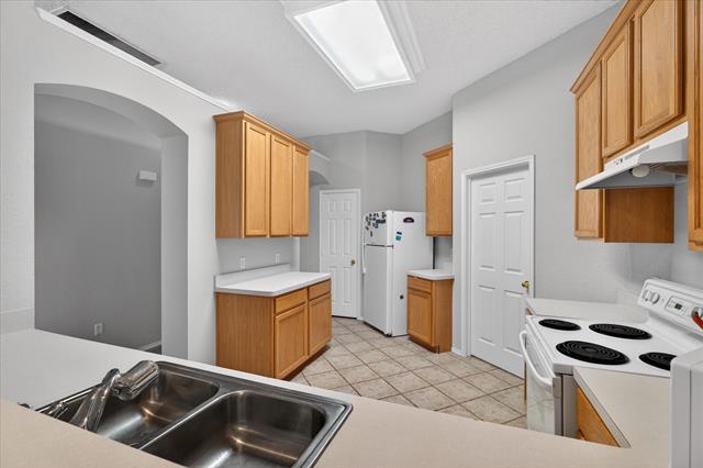 Building Photo - 5108 Geranium Ct