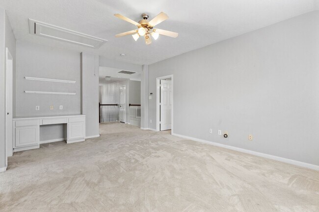 Building Photo - 42 Ebony Oaks Pl