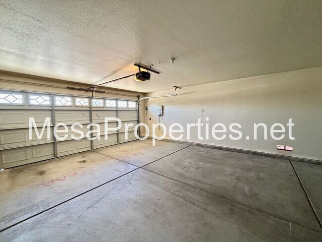 Building Photo - 21172 Cabernet Ln