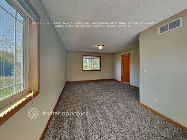 Building Photo - 828 Bridle Creek Dr
