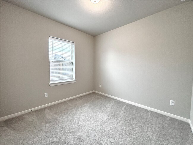 Building Photo - 30366 Centipede Grv Ln