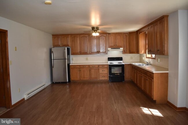 Building Photo - 9130 Letzburg Rd