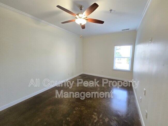 Building Photo - 229 Delmont St