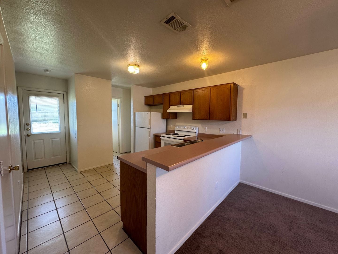 Building Photo - 1104 Leslie Cir