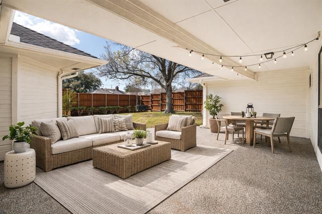 Building Photo - 1824 Huron Trail