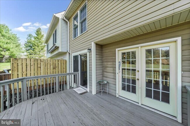 Building Photo - 506 Dunbarton Ct