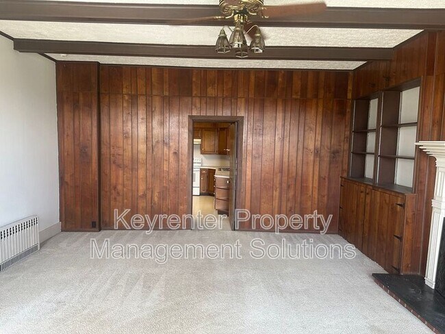 Building Photo - 151 Tanner Ln