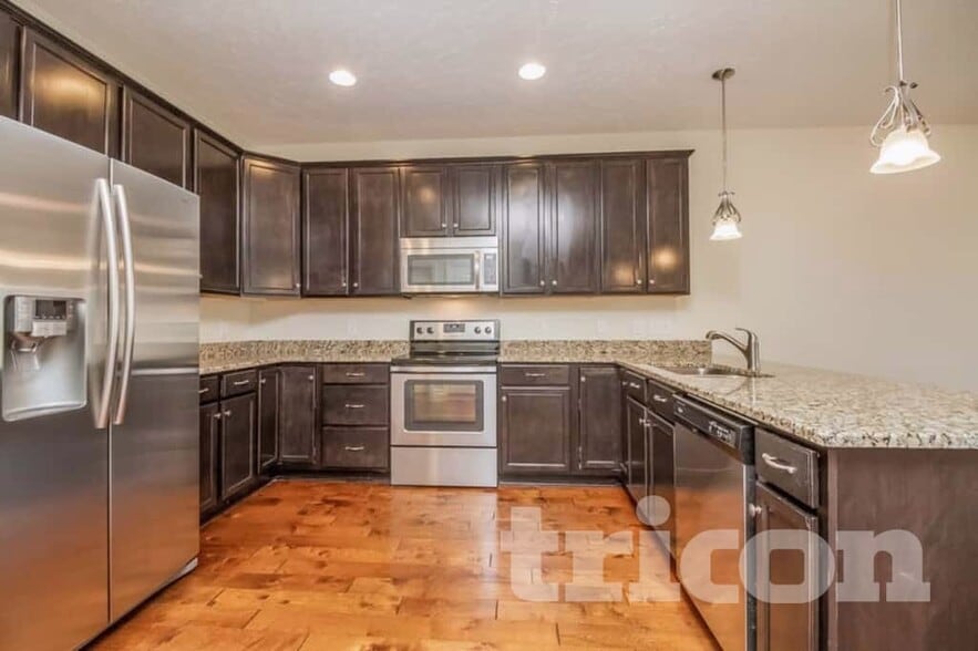 Building Photo - 1011 Middleton Ln