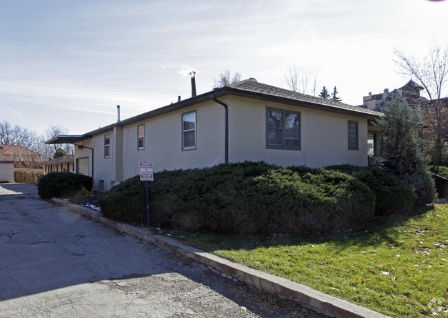 Building Photo - Avery Cottages