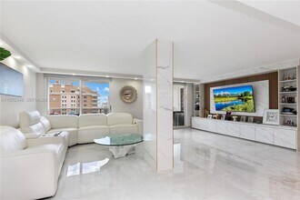 Building Photo - 1880 S Ocean Dr