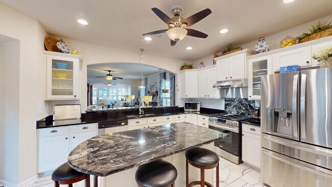 Building Photo - Charming Sun City Retreat, Availale Now for Rent