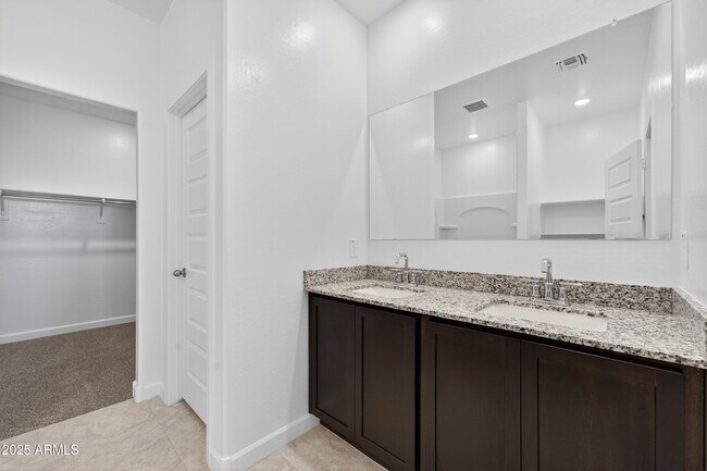 Building Photo - 30266 N Acacia Dr.