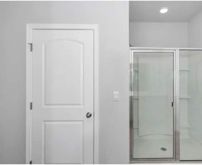 Building Photo - Coming in May with a FENCED YARD