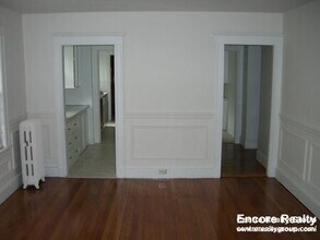 Building Photo - 281 Lowell Ave