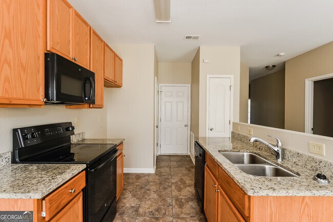 Building Photo - 2830 Windsor Forrest Ct