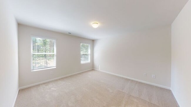 Building Photo - UPCOMING 4 bed/2.5 bath home in Salisbury