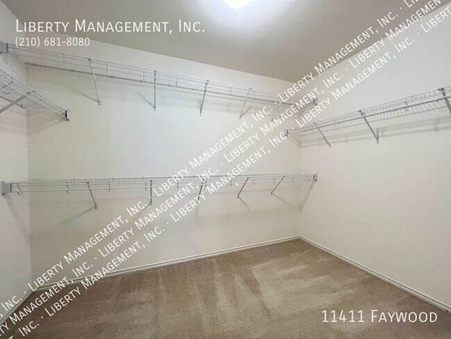 Building Photo - Single story home in the gated Heights at ...