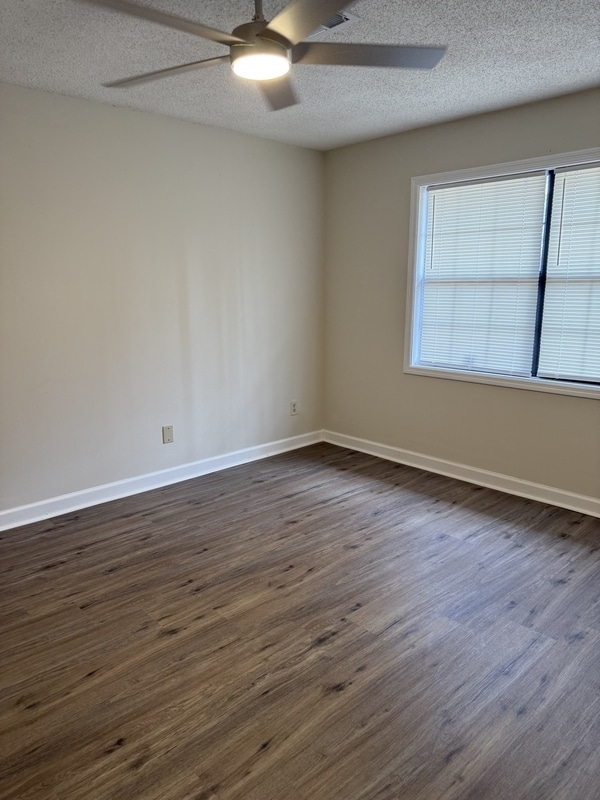 Building Photo - 273 Norman Dr