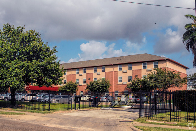 Building Photo - Lakeview Place Apartments