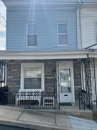 Building Photo - 103 S William St