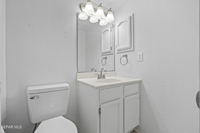 Building Photo - 11941 Arrow Knoll Cir