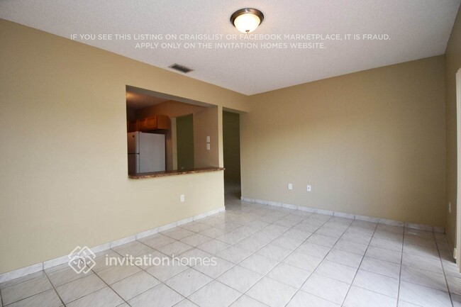 Building Photo - 4845 SW 144th Ct