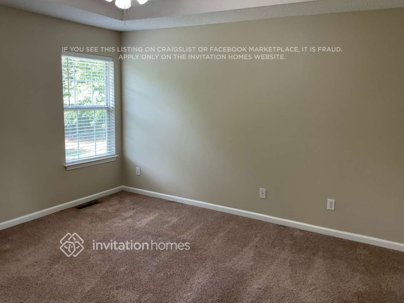Building Photo - 536 Walton Dr