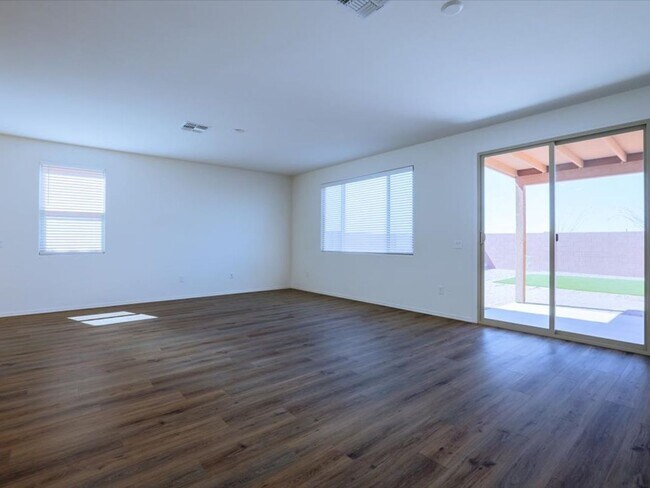 Building Photo - Stunning Brand New 4-Bedroom 2.5-Bathroom with large enclosed backyard!