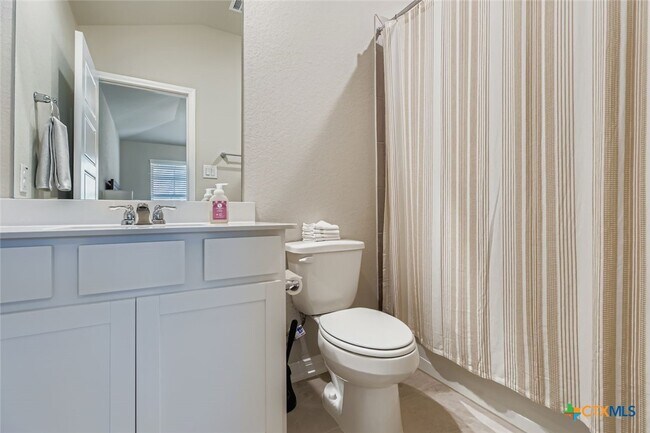 Building Photo - 3141 Charyn Wy