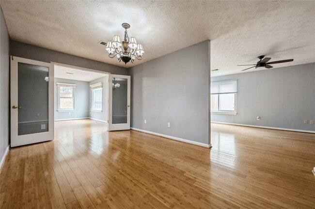 Building Photo - 3635 Darwin Pl