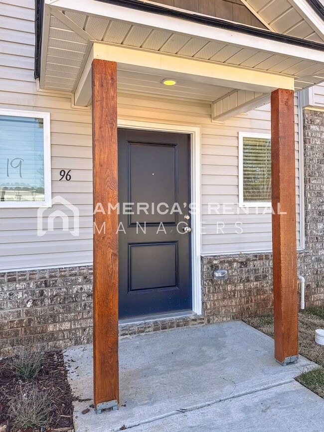 Building Photo - 96 River Grass Dr