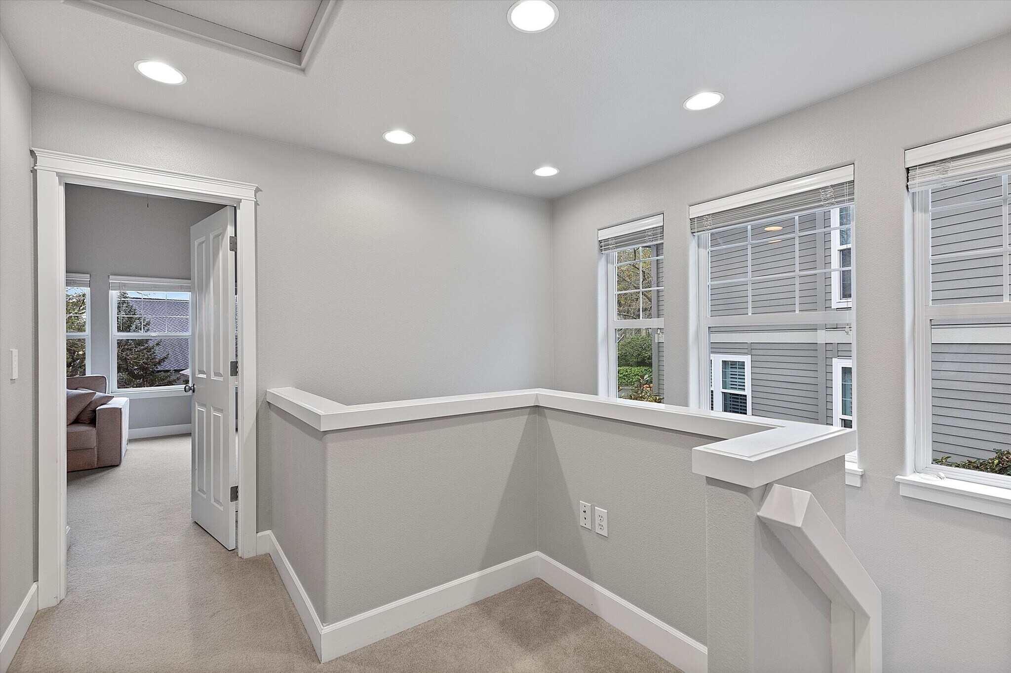Building Photo - 9826 NW Justus Ln
