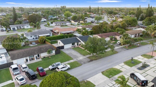 Building Photo - 13441 SW 74th St