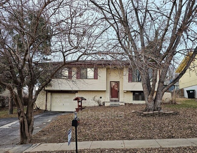 Building Photo - 14028 Madison Cir