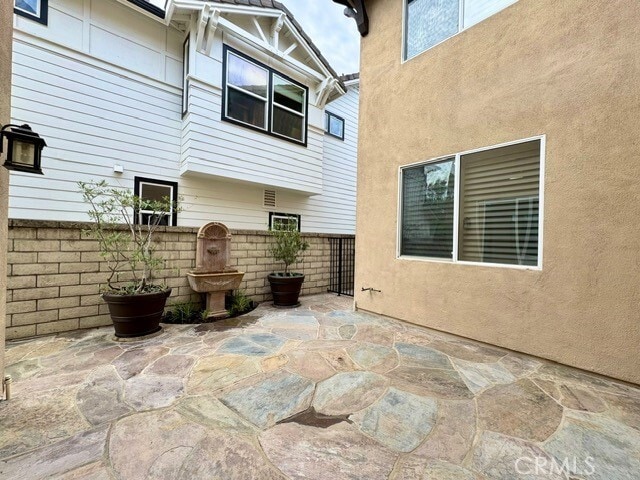 Building Photo - 42 Vela Ct