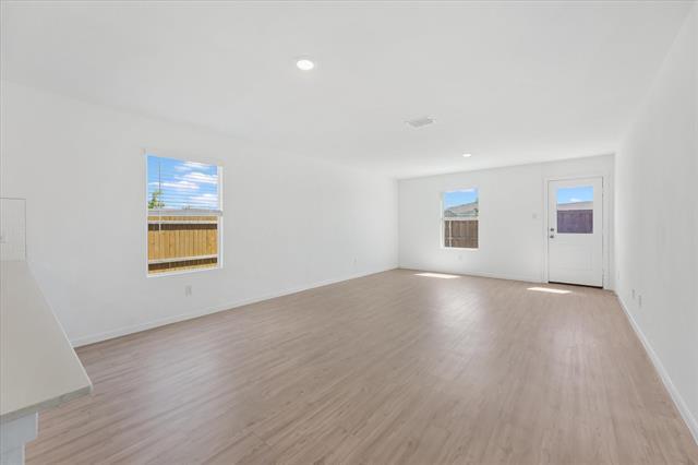 Building Photo - 6845 Bramblewood Dr