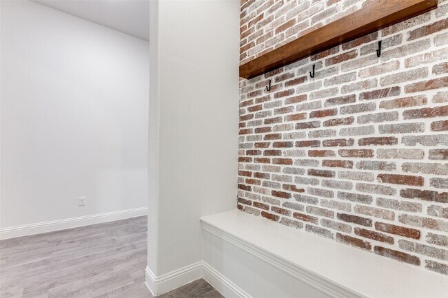Building Photo - 7412 Twisted Thicket Ln