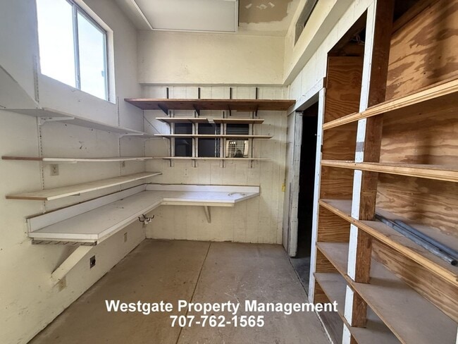 Building Photo - 1336 Marian Way