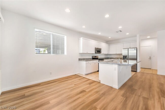 Building Photo - 11586 Monte Isola St