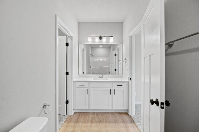 Building Photo - Brand New Townhome - Incredible Space