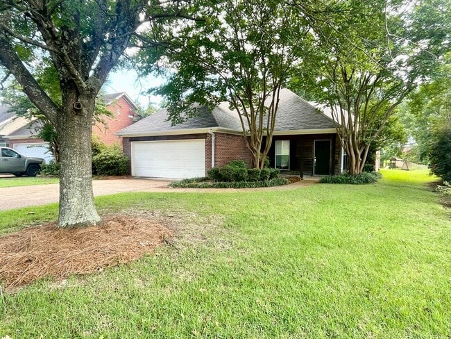 Primary Photo - 3 Bedroom 2 Bathroom Home for Rent in Cast...