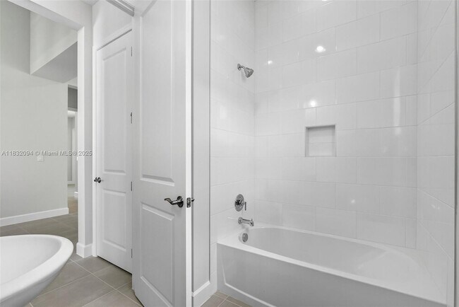 Building Photo - 13674 Spruce Pne Dr