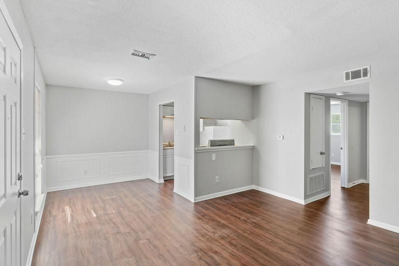 Primary Photo - Tara Apartments