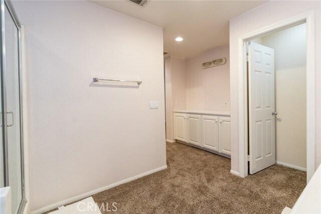 Building Photo - 3655 Shandin Dr