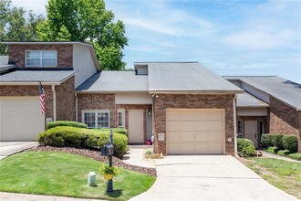 Building Photo - 4039 Fawn Run